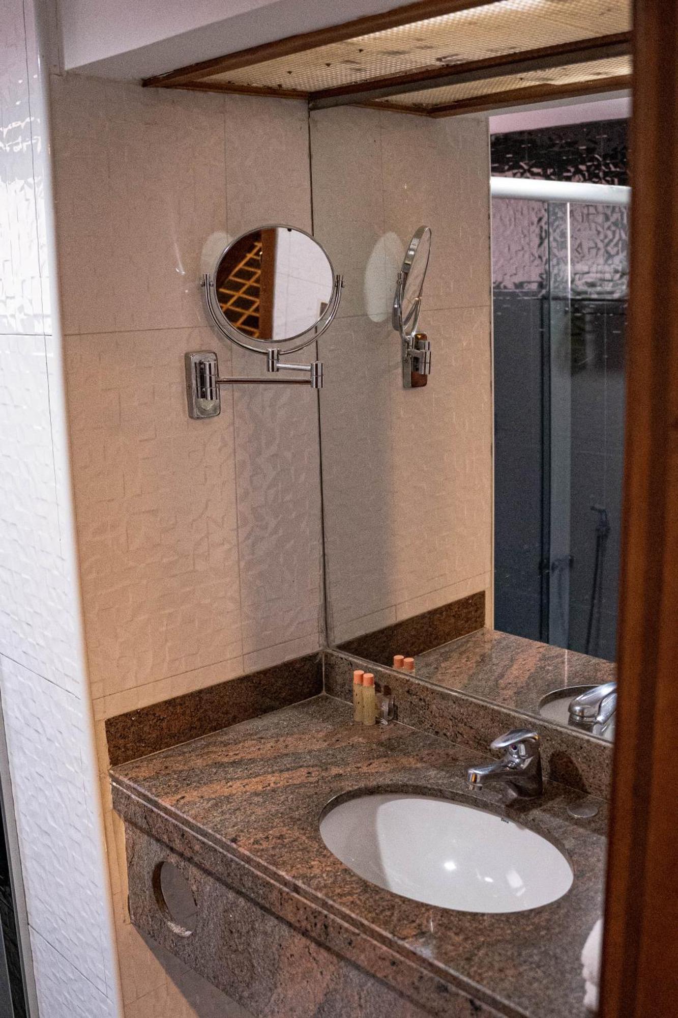 Black Stream (adults Only) Ribeirao Preto